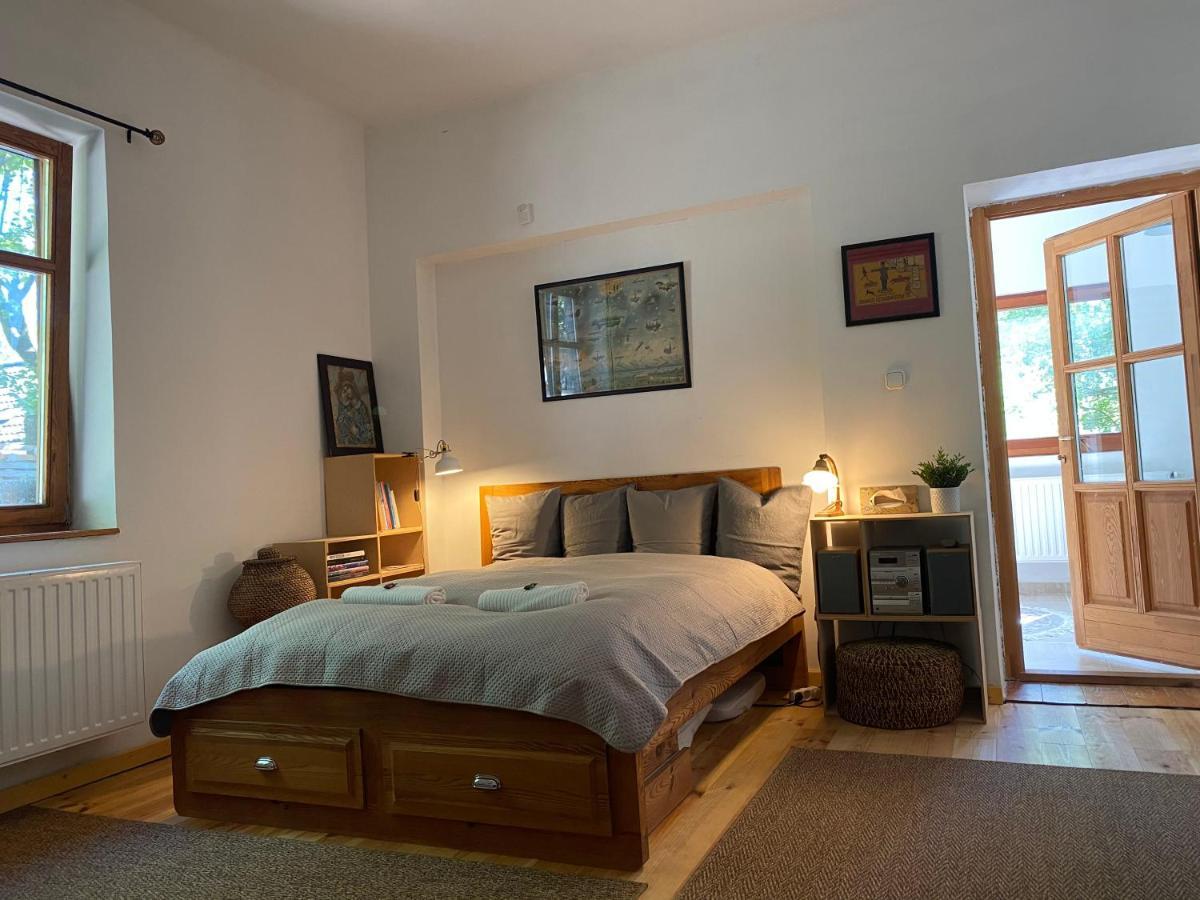 Rustic Cottage & Garden Retreat On Buda Hilltop Budapest Esterno foto